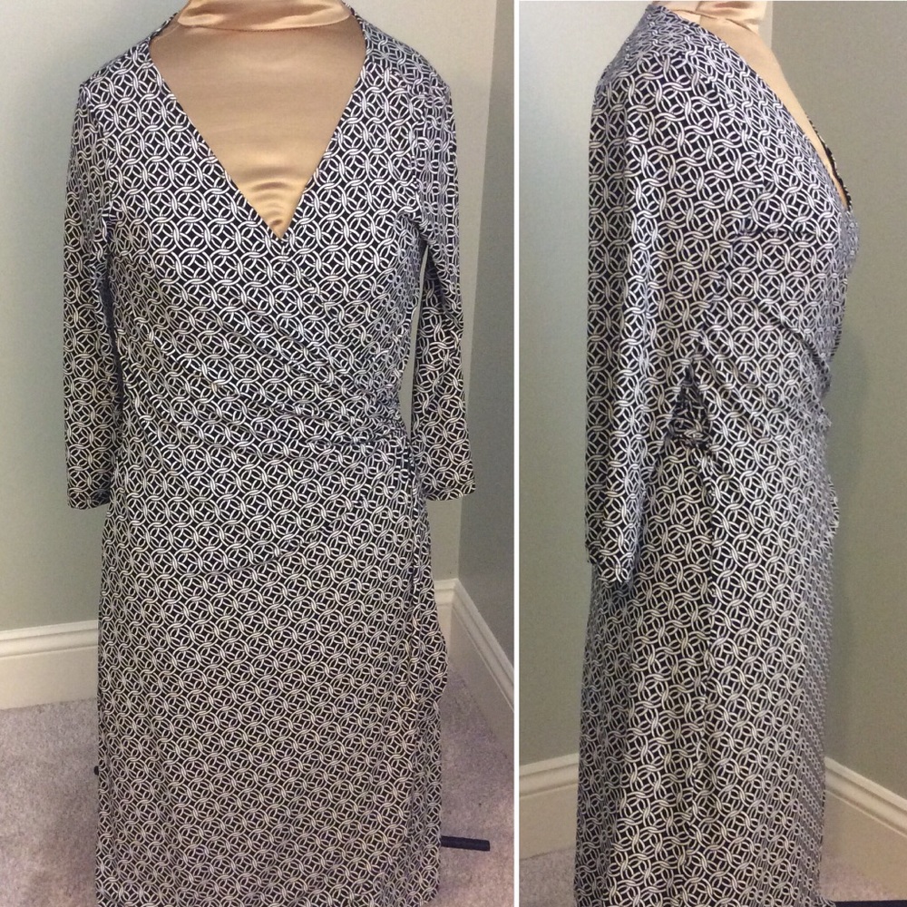 Black and White Celtic Circles Print Wrap Dress